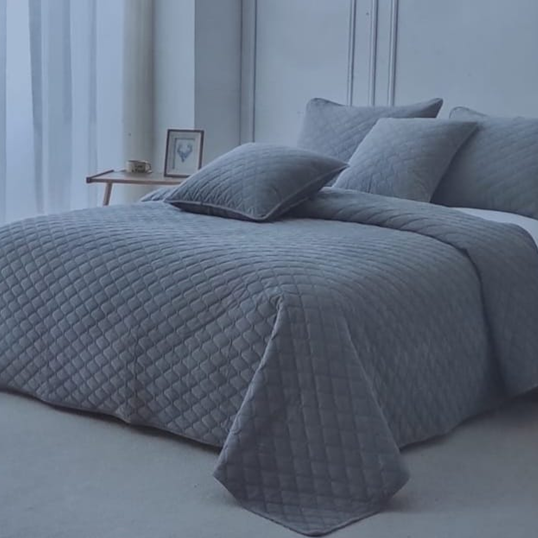 COLCHA PREMIUM DOBLE- QUEEN 5