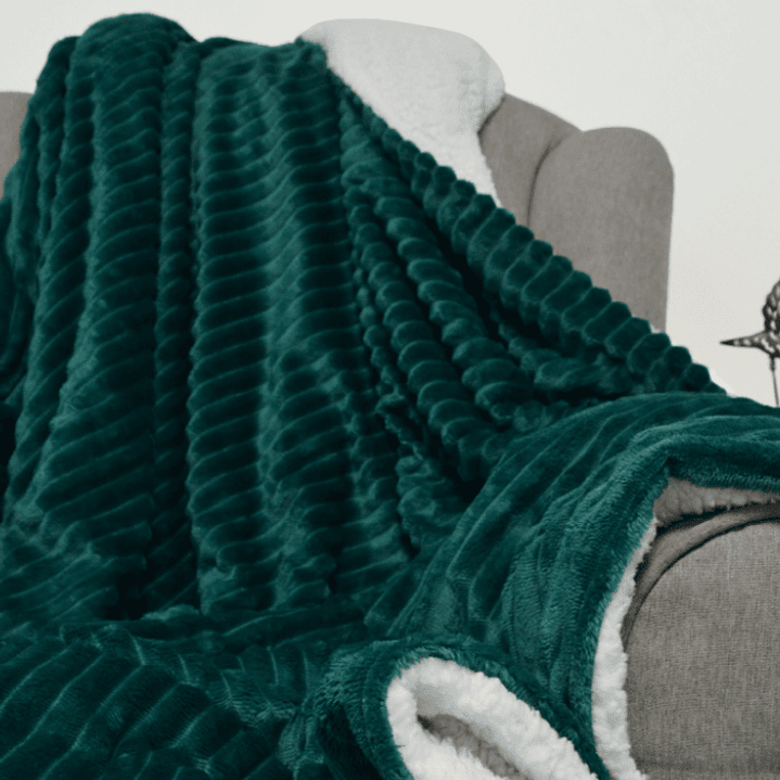 COBIJA ACANALADA CON OVEJERO 30