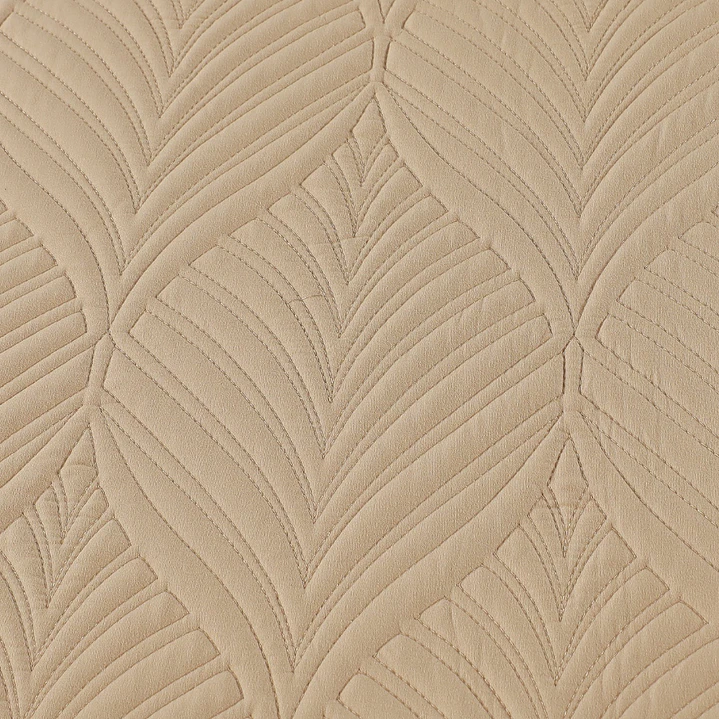 COLCHA BORDADO SUPERIOR  12