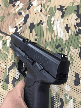 Pistola KWC 24/7 co2 cal. 4.5bbs ABS