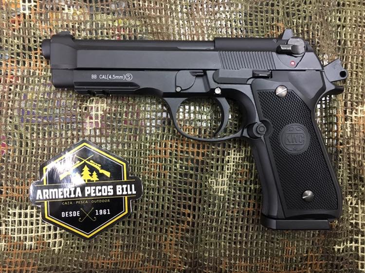 Pistola KWC M92 blowback cal. 4,5 bbs