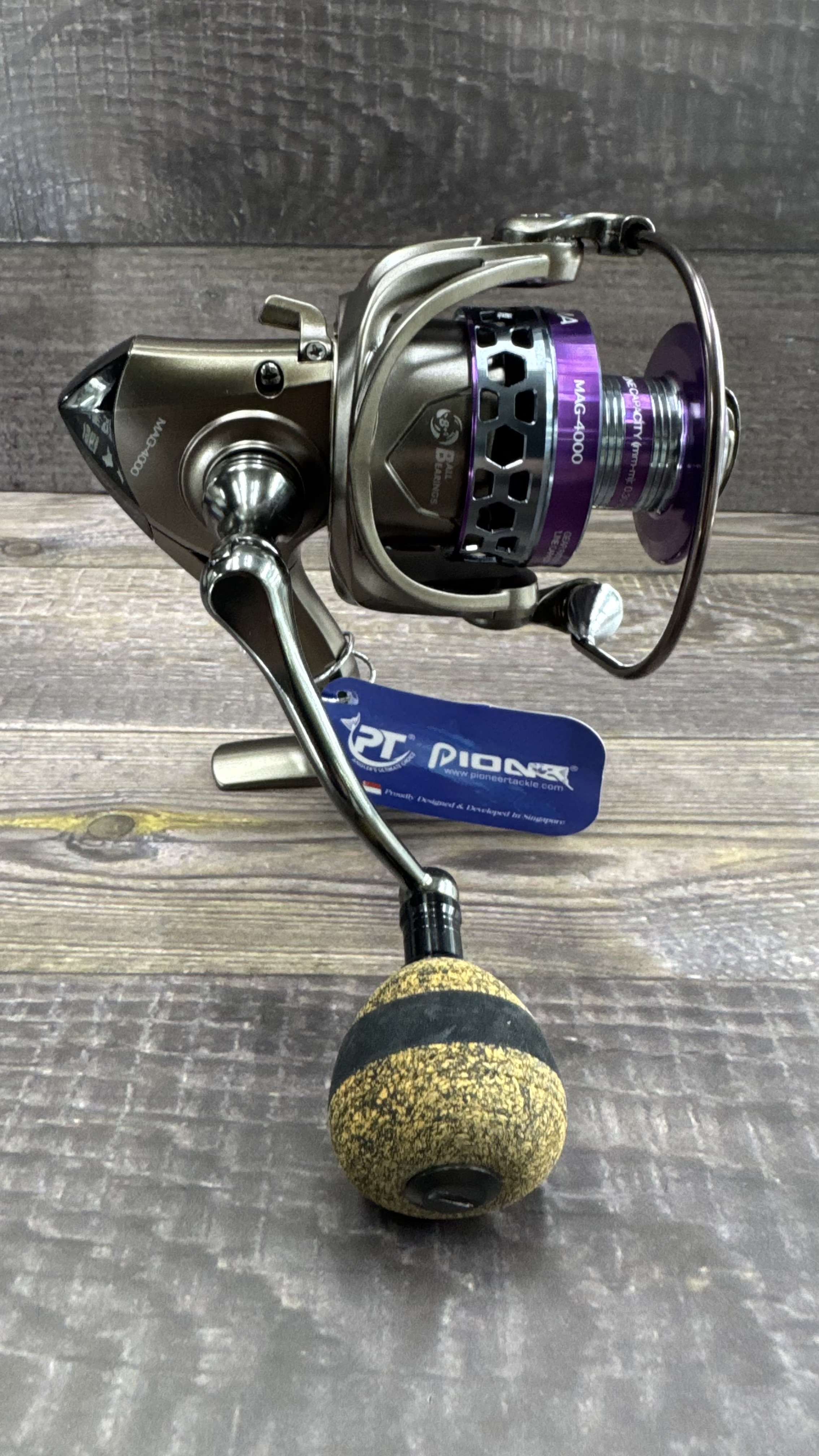 Carrete pioneer Magma 4000