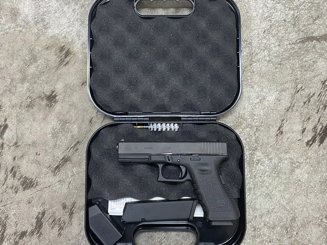 Pistola Glock 17 gen 3 cal.9mm 2