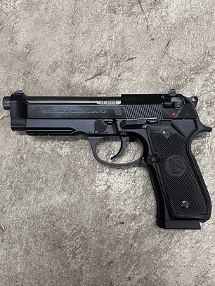 Pistola Beretta 92A1 cal.9mm