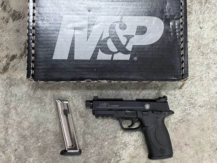 Pistola Smith & Wesson compact cal.22 2