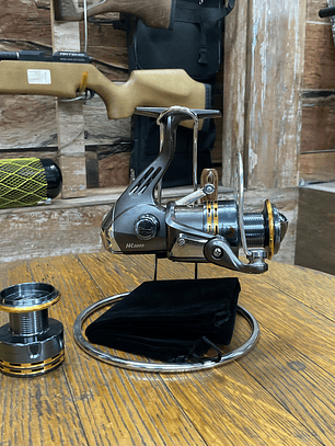 Carrete PELIKAN Hunter HK300FD