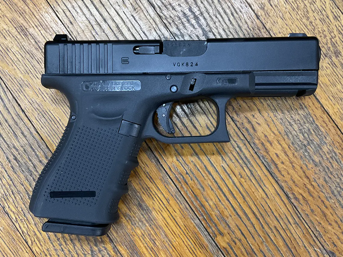 UMAREX Glock 19 gen4 airsoft 2