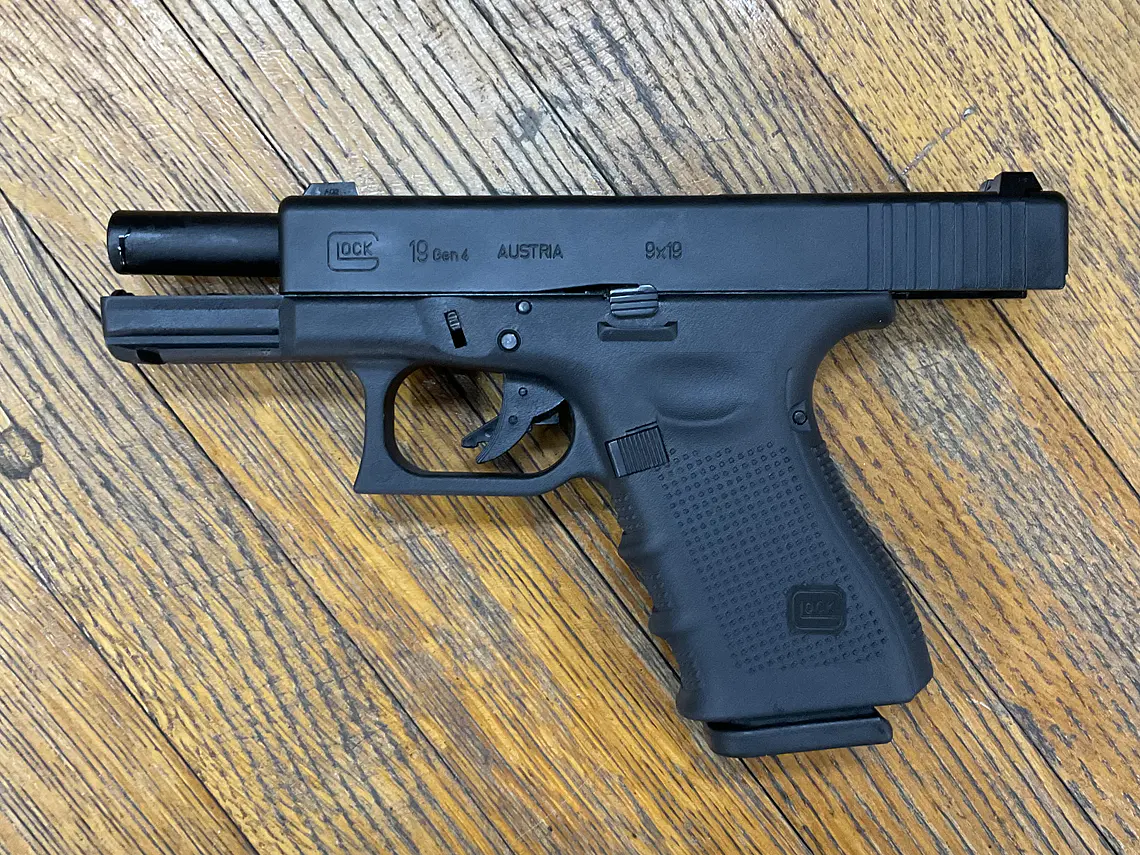 UMAREX Glock 19 gen4 airsoft 3