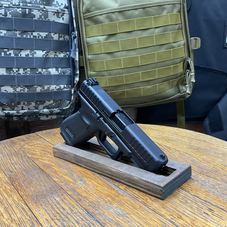 Pistola Glock 44. Cal 22LR 4