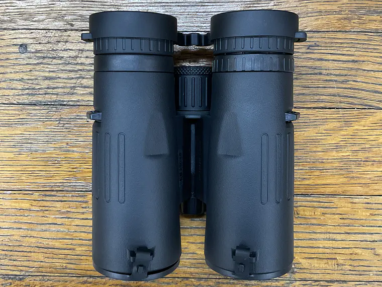 Binocular Bushnell 10x42 PRIME 3