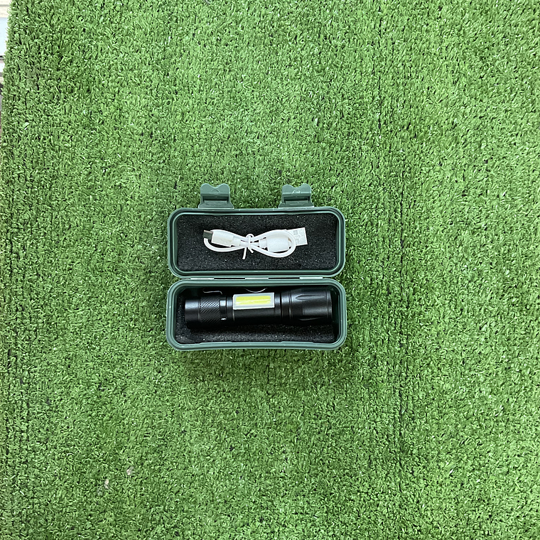 Mini Linterna USB Charge 2