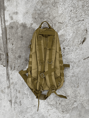 Mochila táctica color coyote