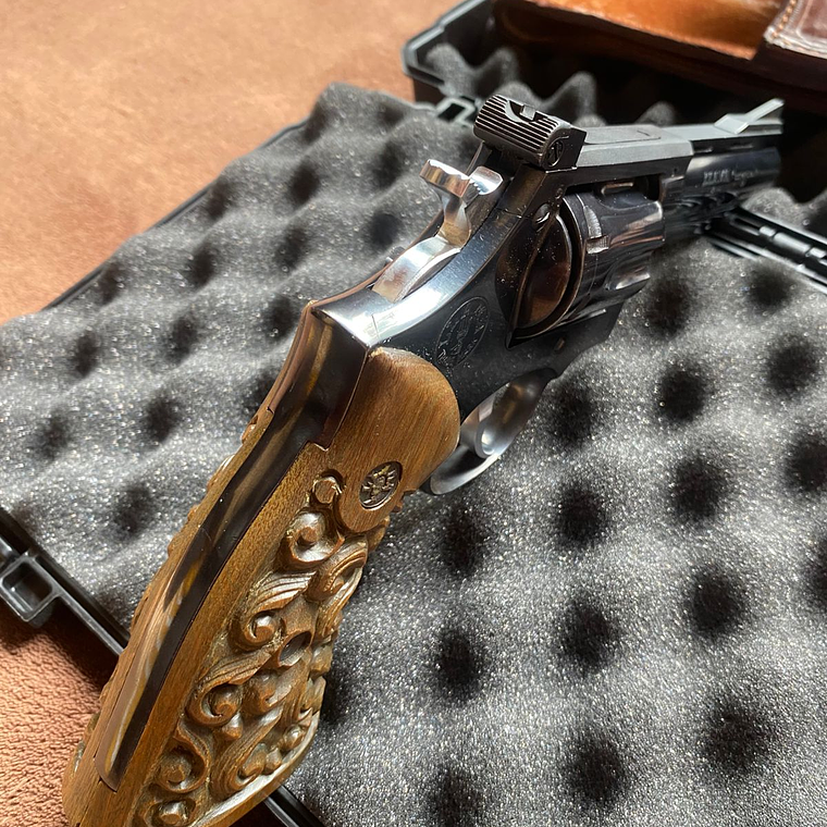 Revolver Llama Cal 22lr 3