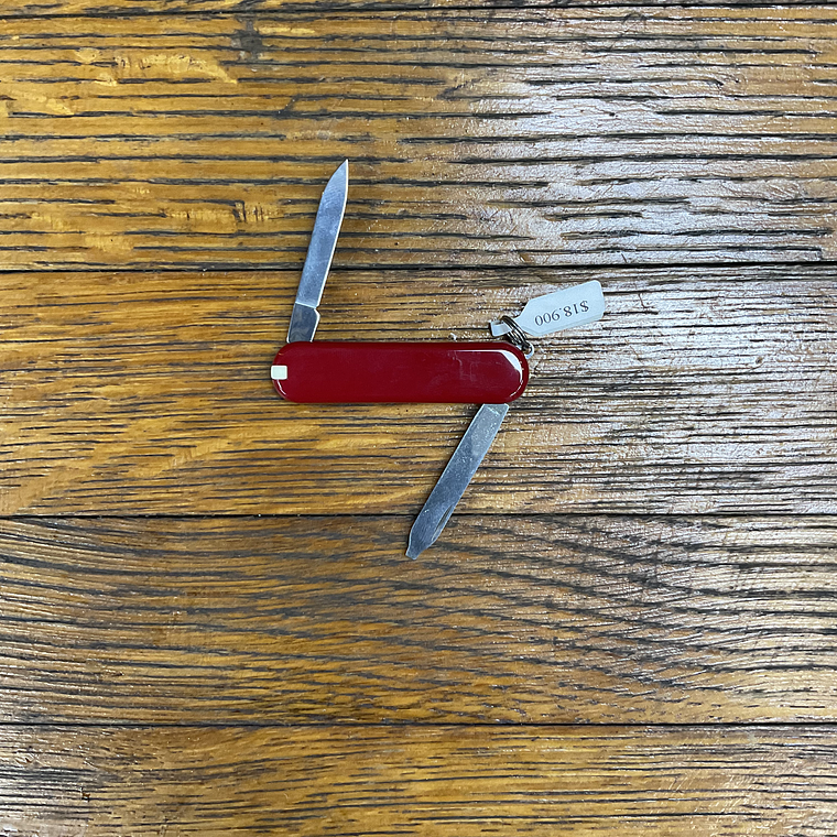 Victorinox Escort  3