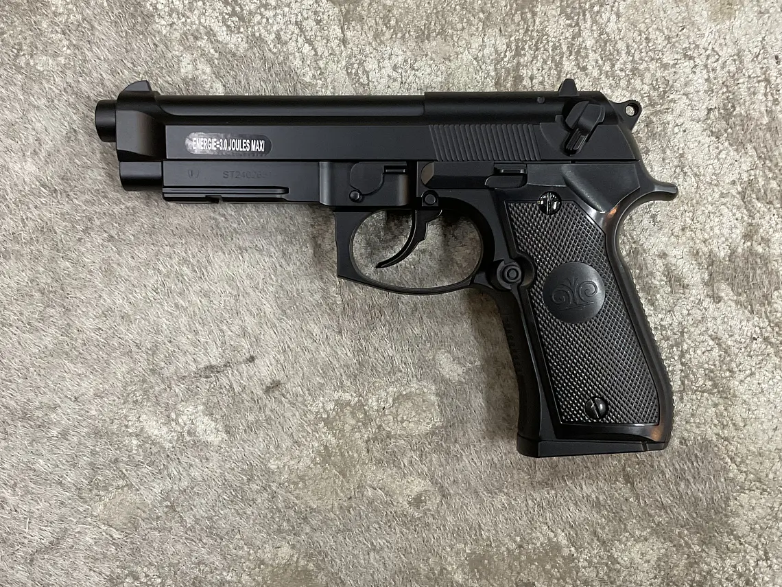 Pistola Balín 4,5 Stinger 92  1