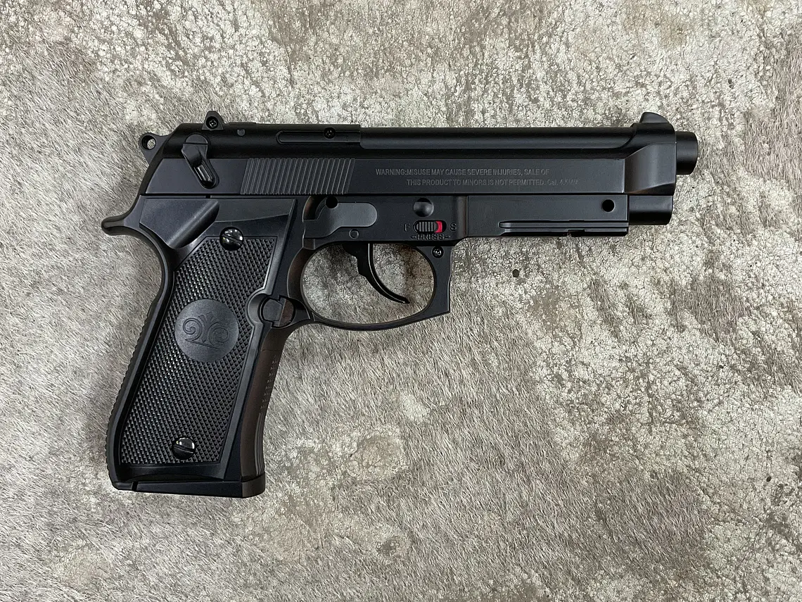 Pistola Balín 4,5 Stinger 92  2