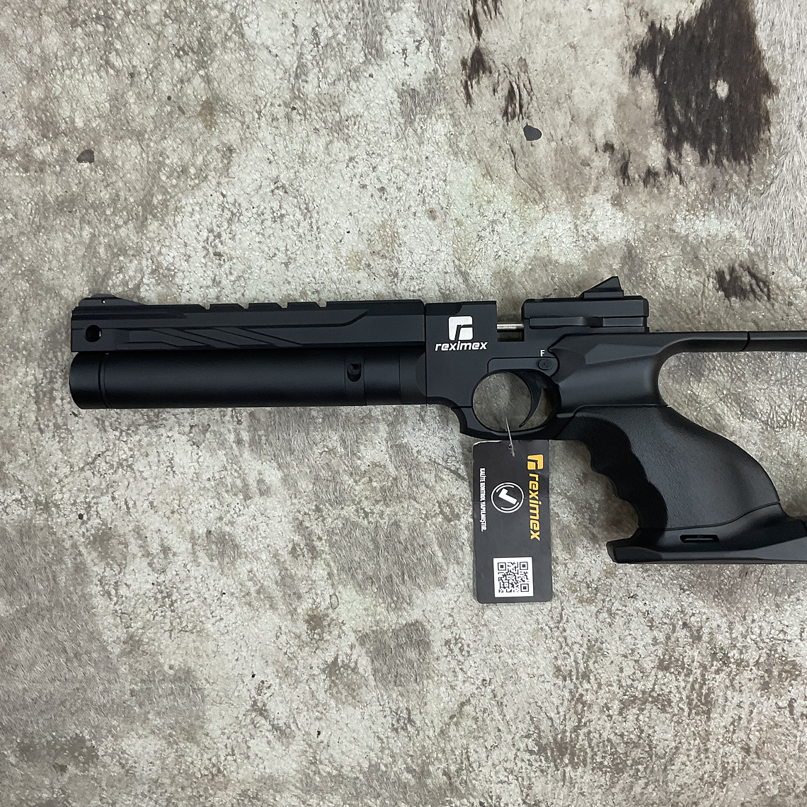 Pistola Reximex RP 5,5  6