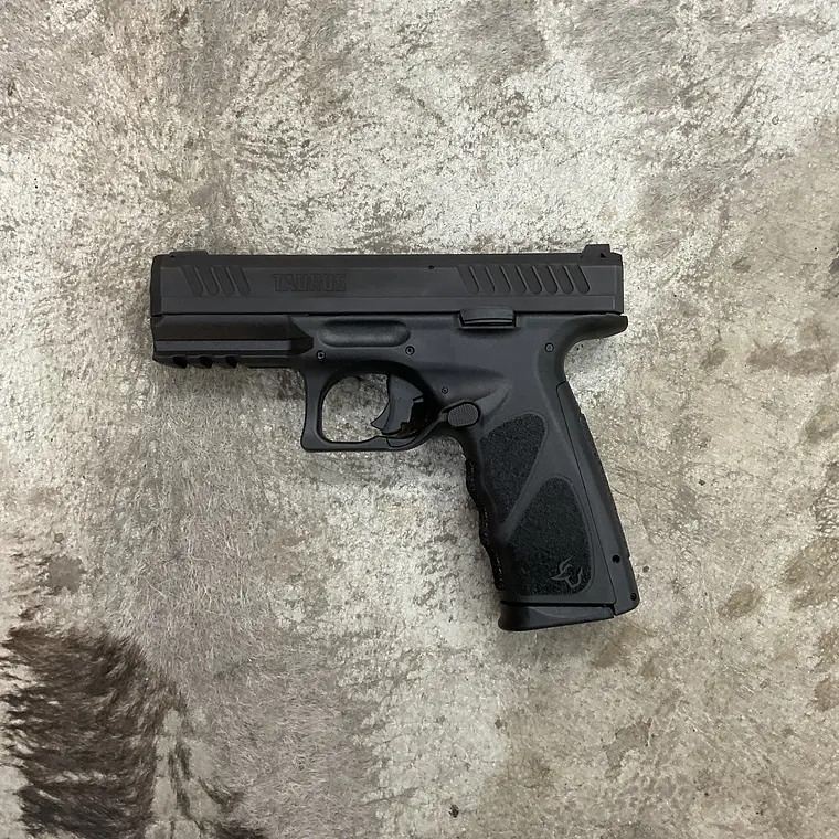 Pistola Taurus TS9 9mm 1
