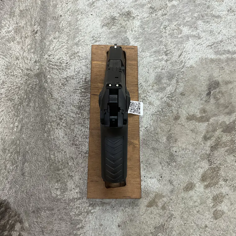 Pistola Bersa TPR9C 9mm  3