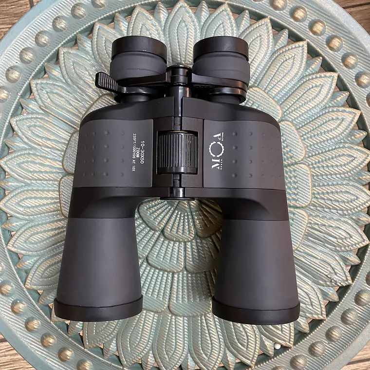 Binocular MOA 10-30x50 2