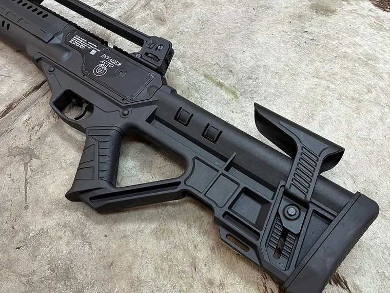 Hatsan Invader 5,5 SEMIAUTOMATICO PCP 2