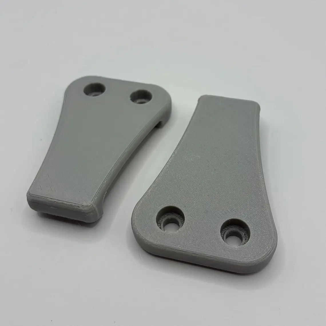Clip Vulkan 2 unidades Gris  2