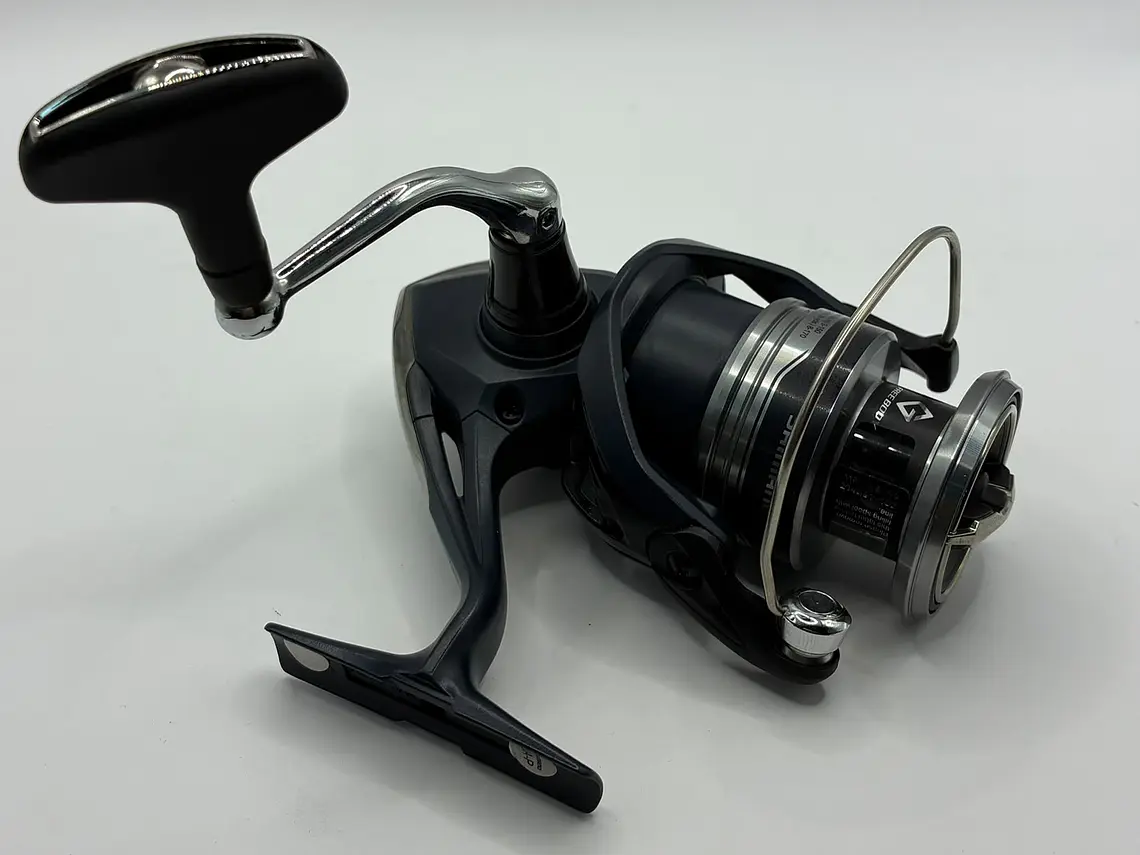 Carrete Shimano Catana C3000HG 1