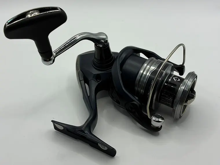 Carrete Shimano Catana C3000HG 1