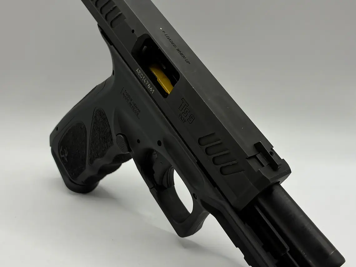 Pistola Taurus TS9 9mm 2
