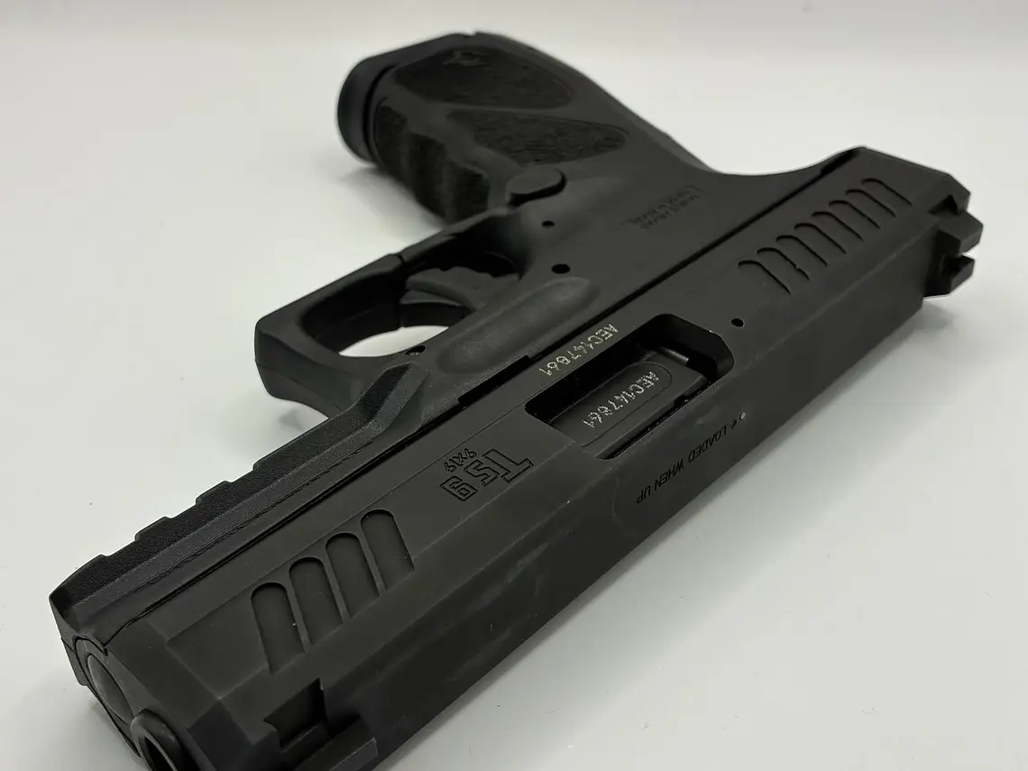 Pistola Taurus TS9 9mm 4
