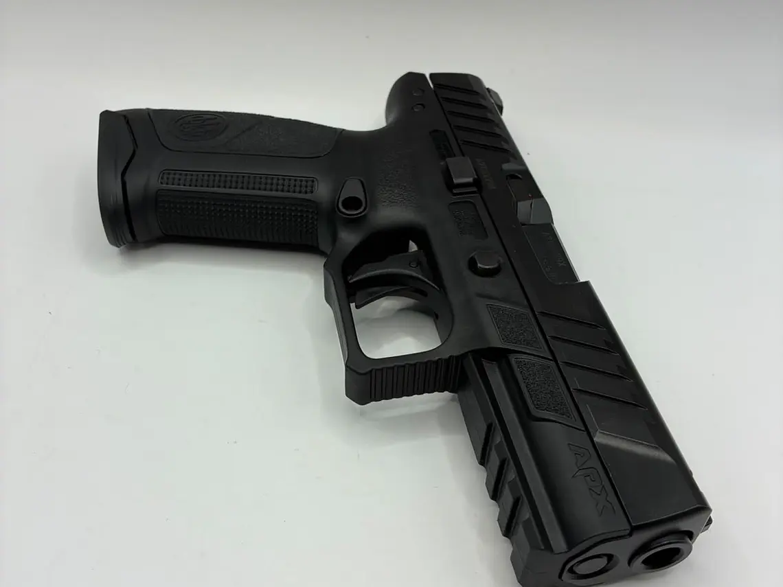 Pistola Beretta APX cal.9mm 5
