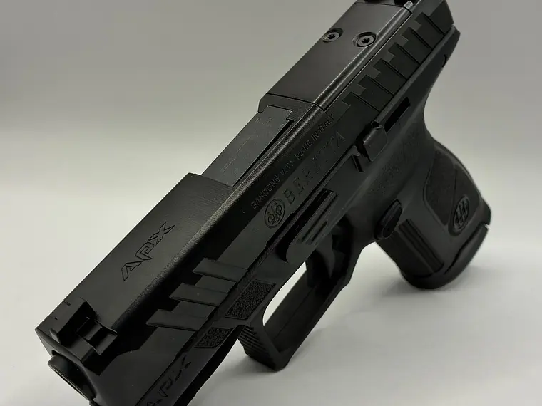 Pistola Beretta APX centurión cal.9mm 3