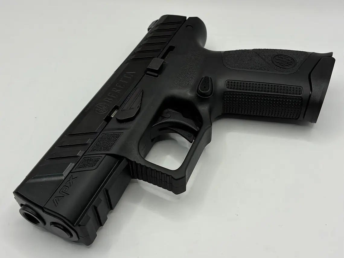 Pistola Beretta APX centurión cal.9mm 5