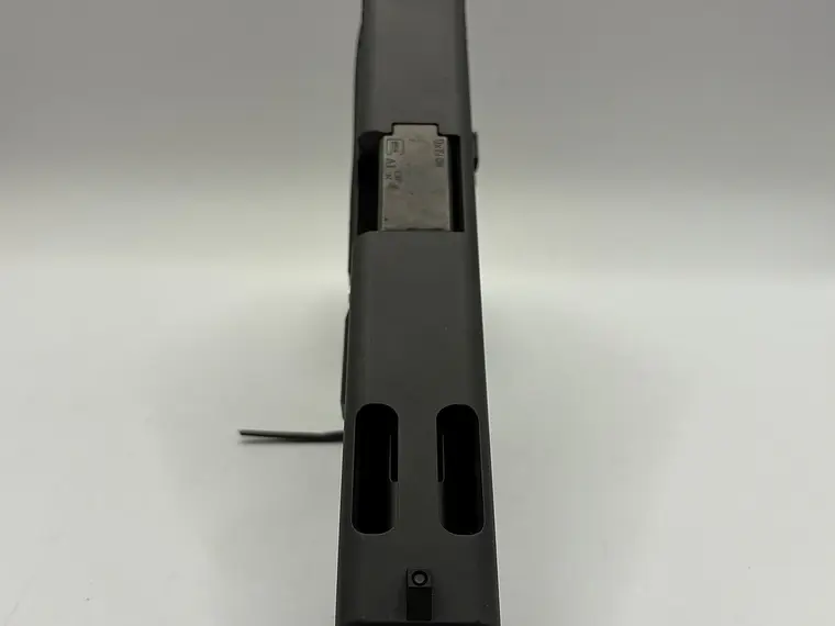 Pistola Glock 17C GEN4 9mm  2