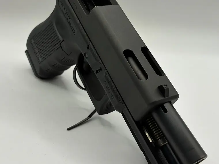Pistola Glock 17C GEN4 9mm  3