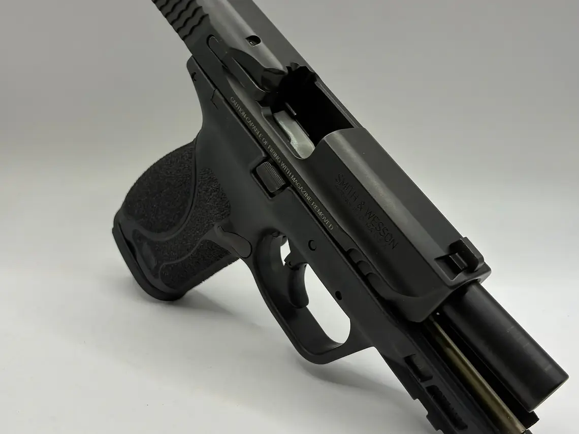 Pistola Smith & Wesson M&P9 compacta cal.9mm 2