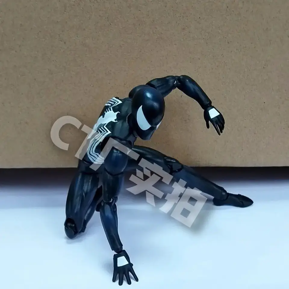 CT 1/12 MAFEX Spider-Man Venom Action Figure 3