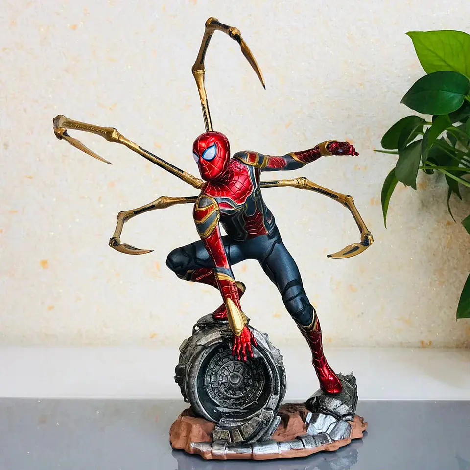 NNEOBA Ultimate Spider-man Action Figure 1