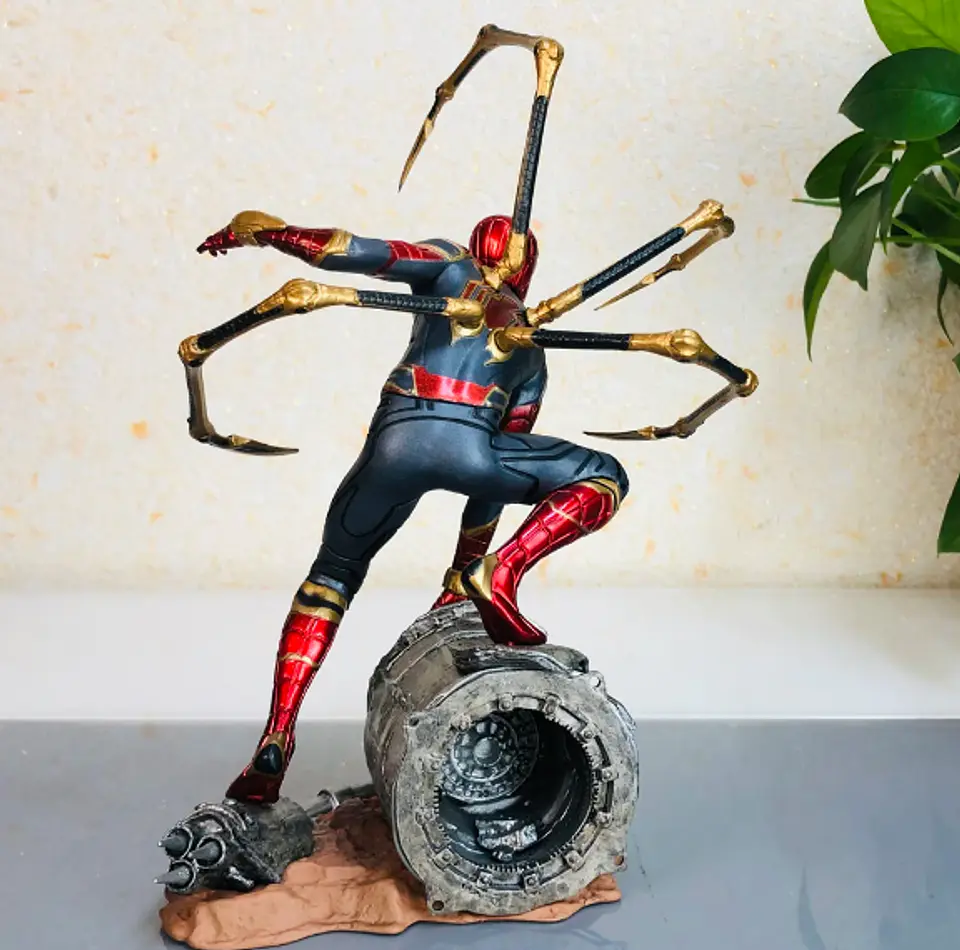 NNEOBA Ultimate Spider-man Action Figure 5
