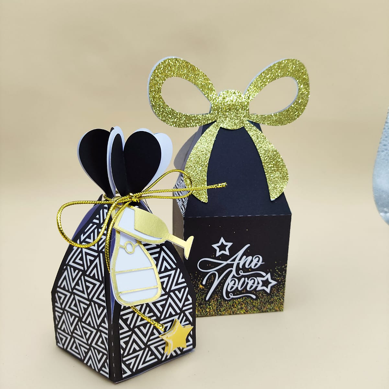 Arquivo de Corte Ano Novo Preto e Dourado 2