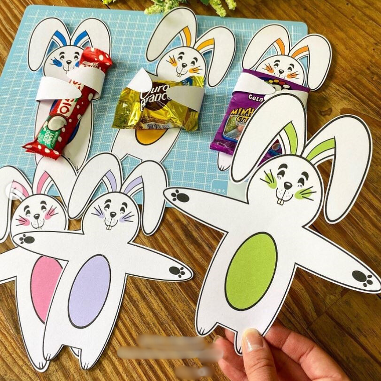 Arquivo Coelho que abraça chocolate 1