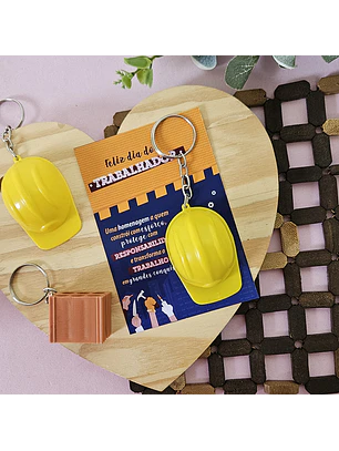 Arquivo dia do trabalhador card chaveiro
