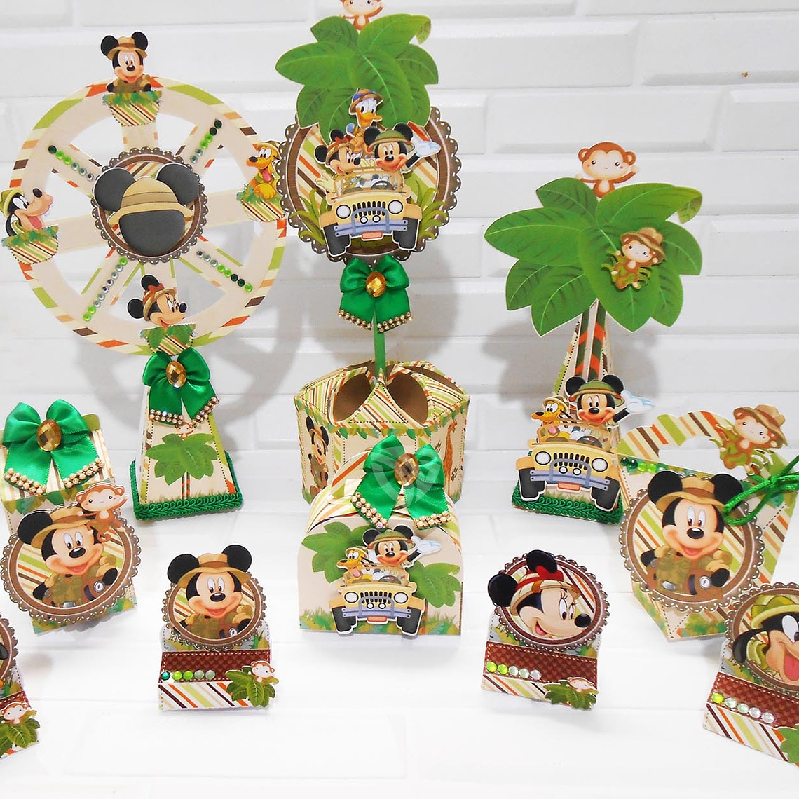 Arquivo de Corte Mickey e Safari  1