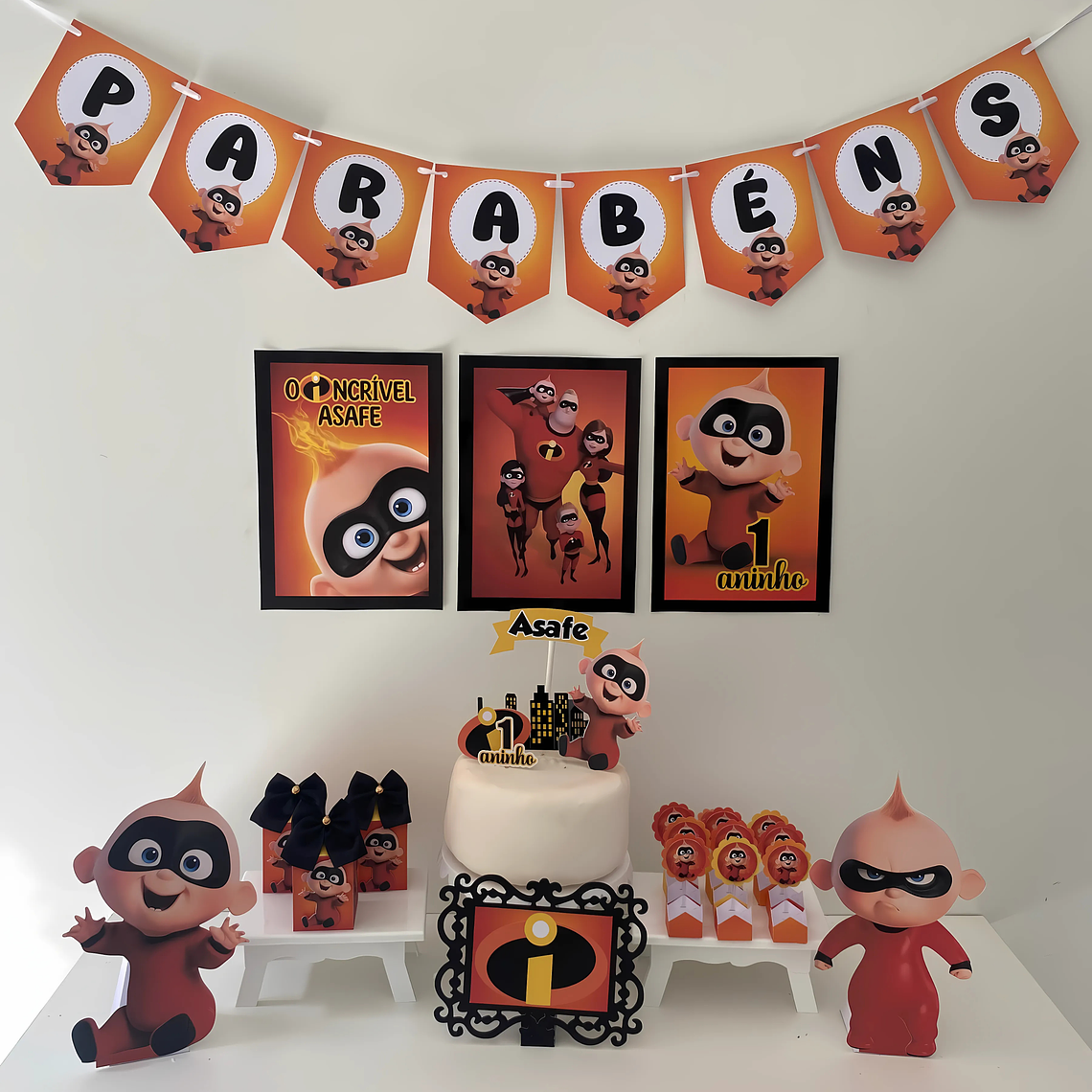 Arquivo de Corte Só um Bolinho Os Incríveis 1