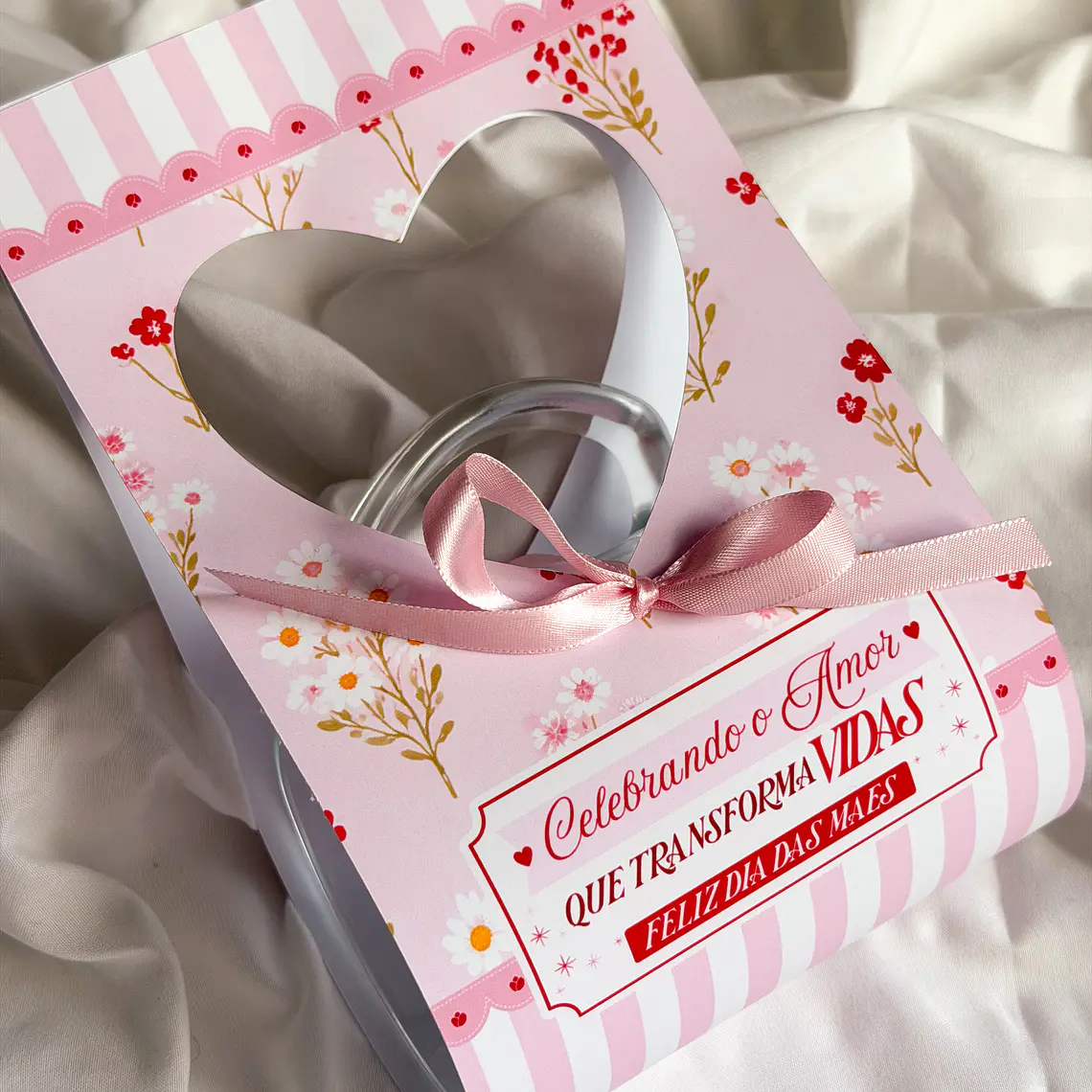 ARQUIVO DIA DAS MÃES CINTA CORAÇÃO PARA CANECAS 3