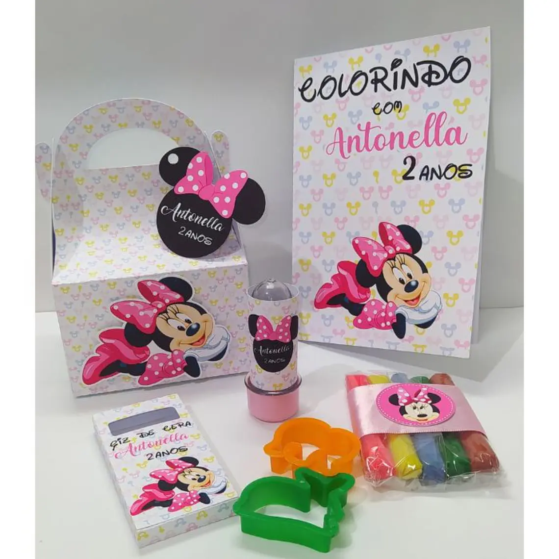 Arquivo de Corte Maletinha + Livro de Colorir Minnie 1