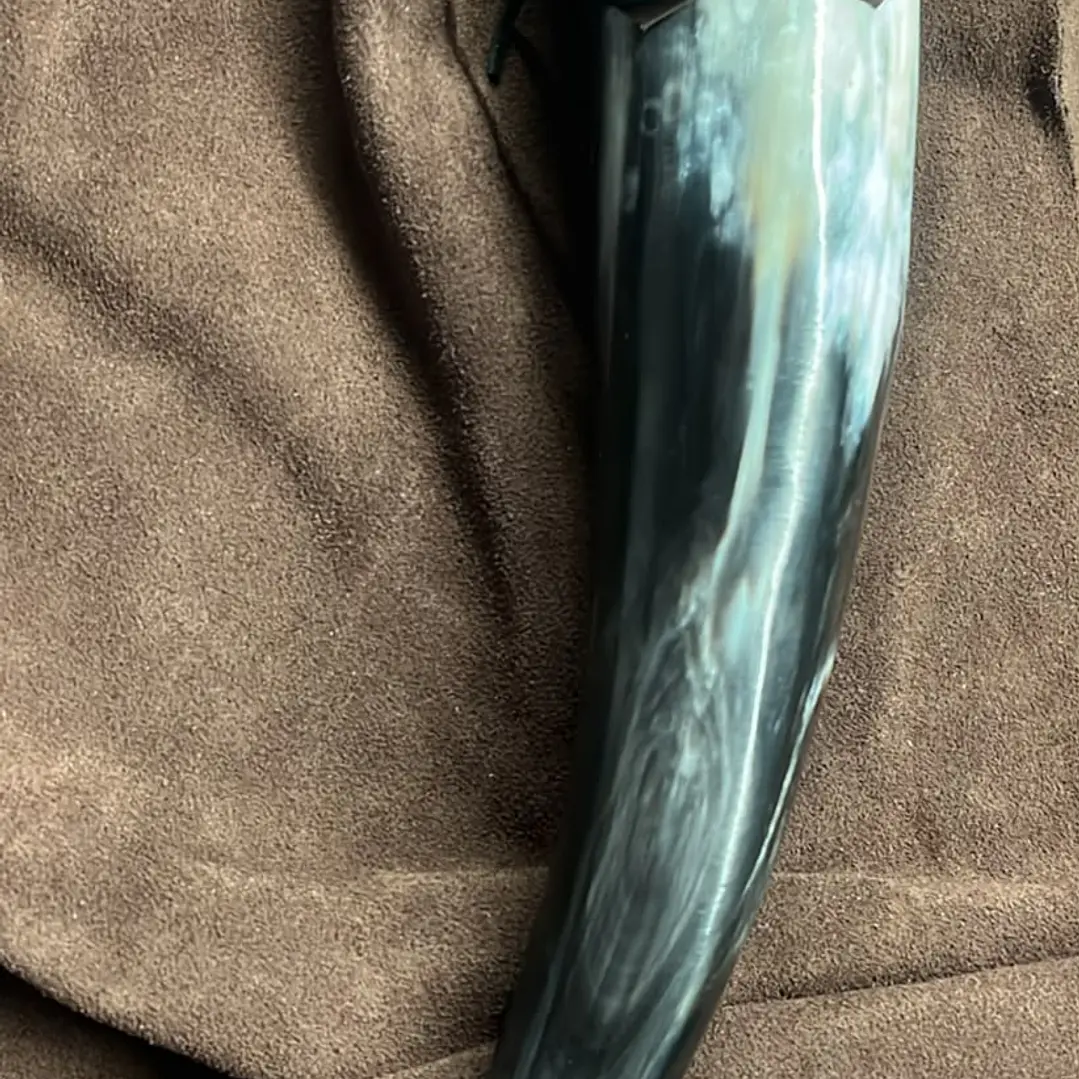 Corno medieval para bebida 2