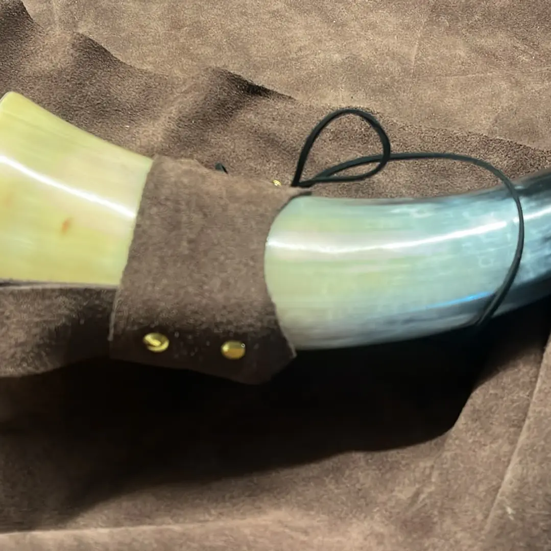 Corno medieval para bebida 1