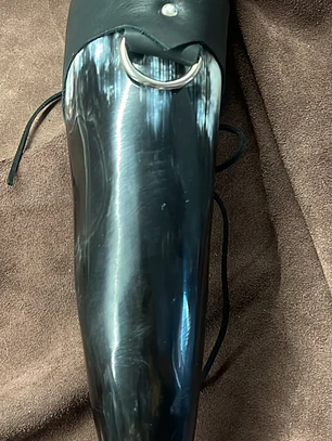 Corno medieval para bebida
