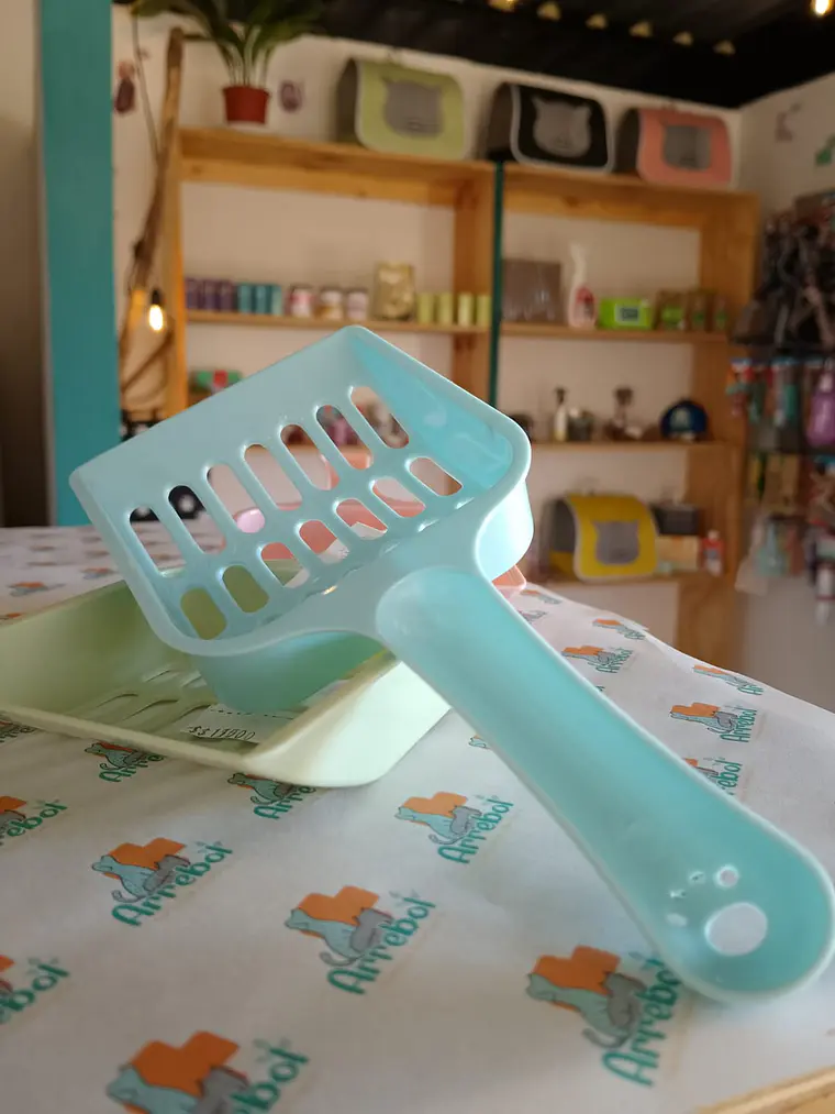 Pala plastica pequeña para arenero 4